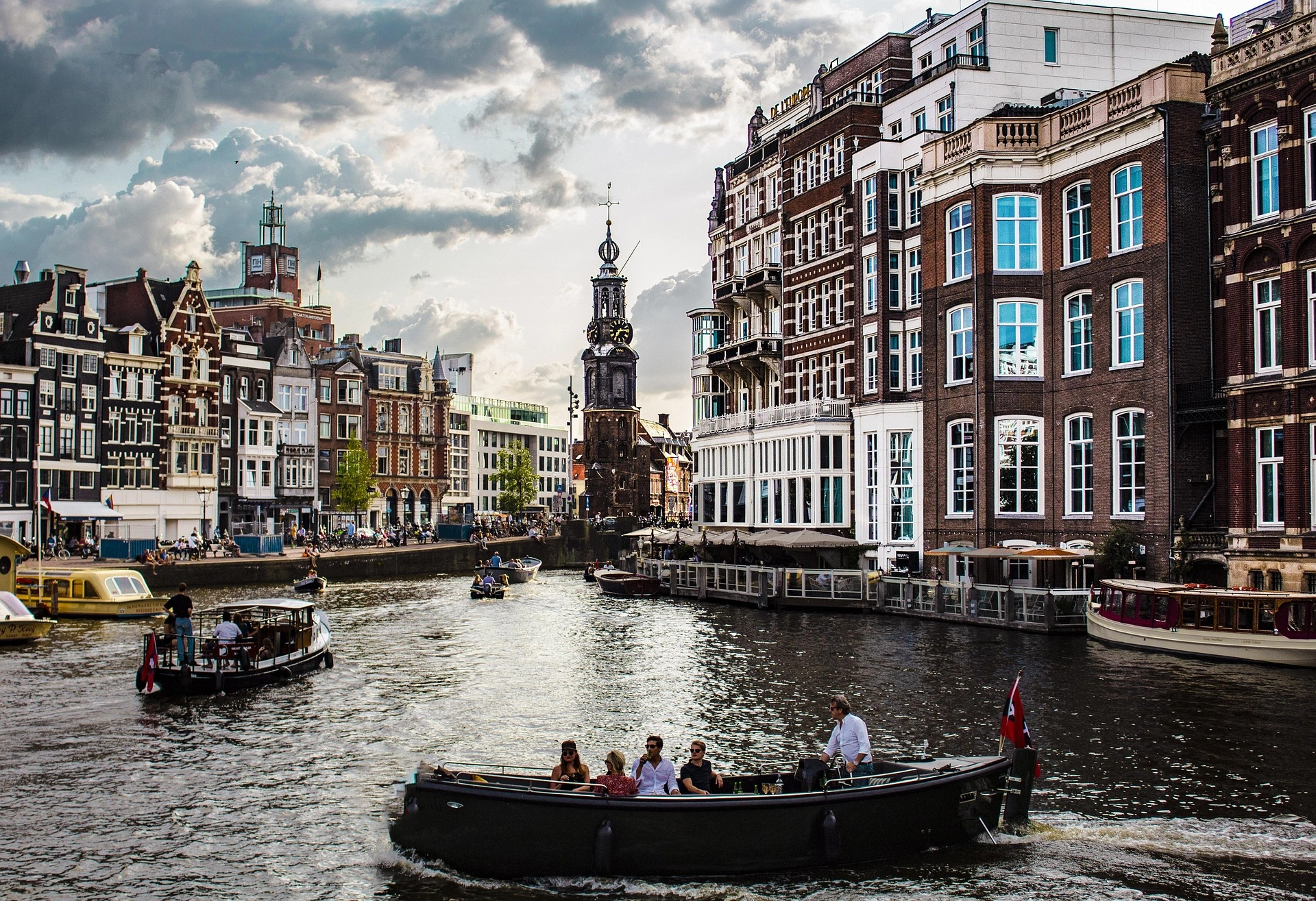 Welke boten je kunt huren voor een lekker dagje op het water